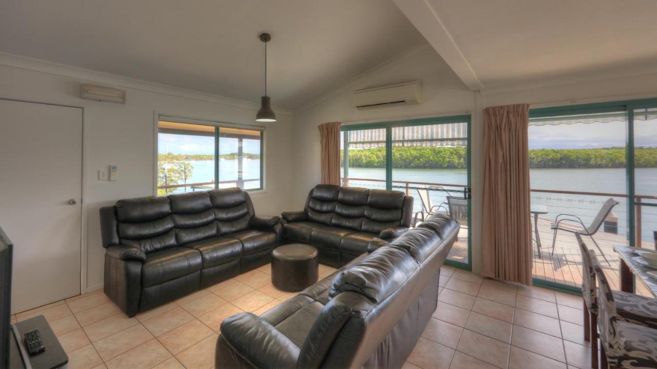Lucinda Fishing Lodge Екстериор снимка