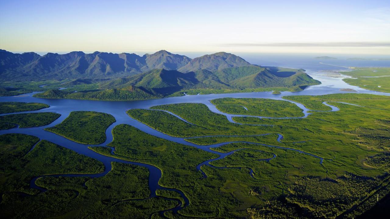 Lucinda Fishing Lodge Екстериор снимка